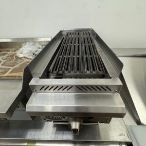 Royal RRB-12 Natural Gas 12" Radiant Charbroiler