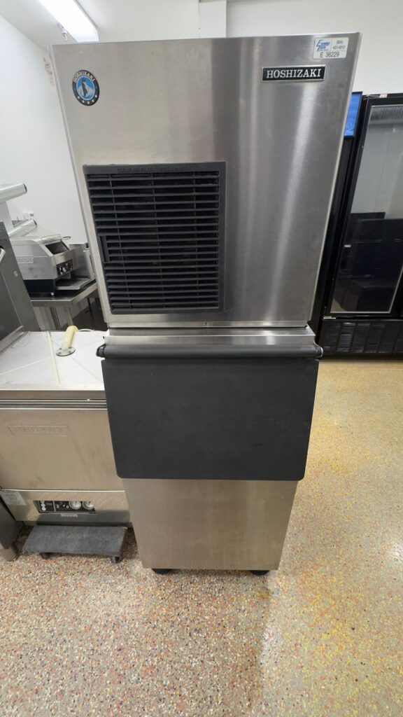 Hoshizaki F-450MAJ – 22″ Air-Cooled Flake Ice Machine